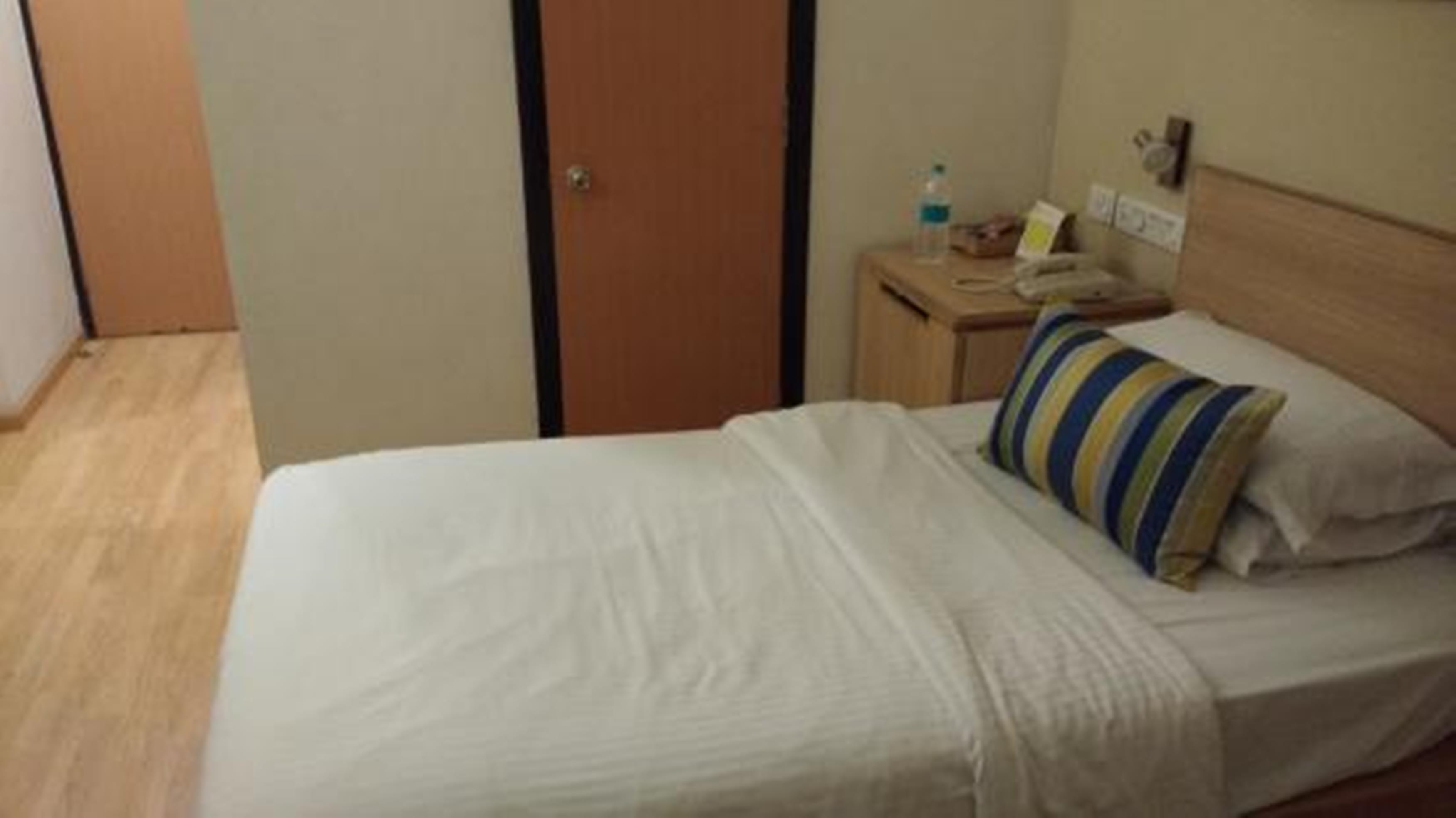 Lemon Tree Hotel, Udyog Vihar, Gurugram Gurgaon Bagian luar foto